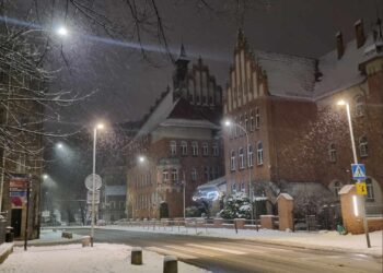 Rekrutacja dyrektorów w Wałbrzychu: 6 placówek edukacyjnych czeka na nowych liderów