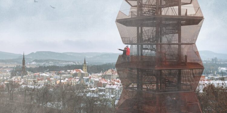 Wieża widokowa w Wałbrzychu: płatny horyzont miasta.