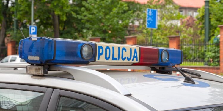 Mieszkaniec Lądka-Zdroju zatrzymany za wpis na Facebooku!